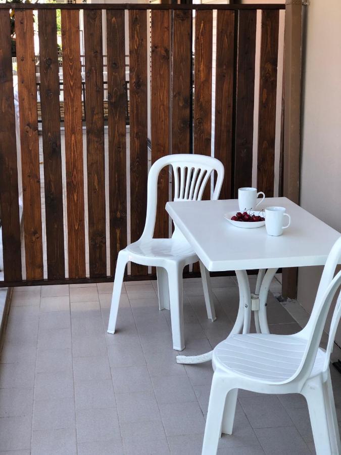 Thealos Inn Nea Vrasna Ngoại thất bức ảnh