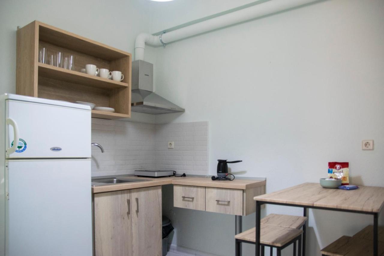 Thealos Inn Nea Vrasna Ngoại thất bức ảnh