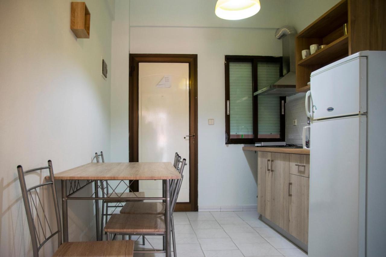 Thealos Inn Nea Vrasna Ngoại thất bức ảnh